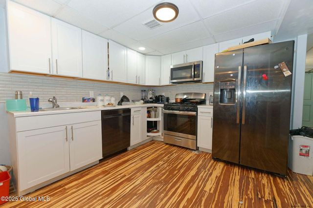 171 Lancaster Street, Albany, NY 12210