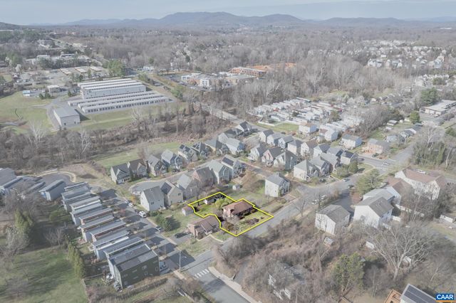 714 PALATINE AVE, Charlottesville, VA 22902