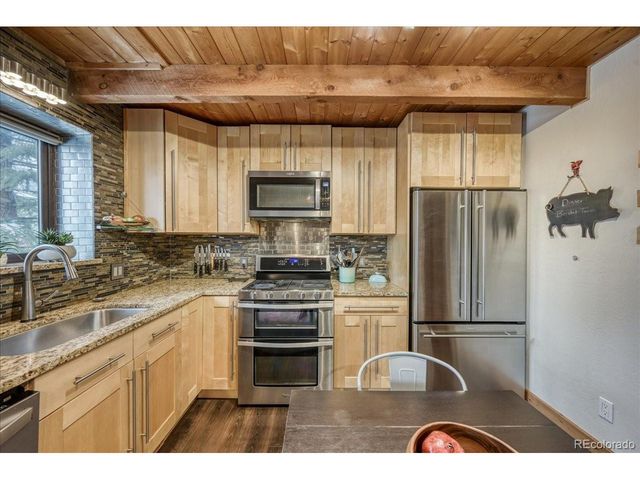 100 Cove Blvd B, Dillon, CO 80435