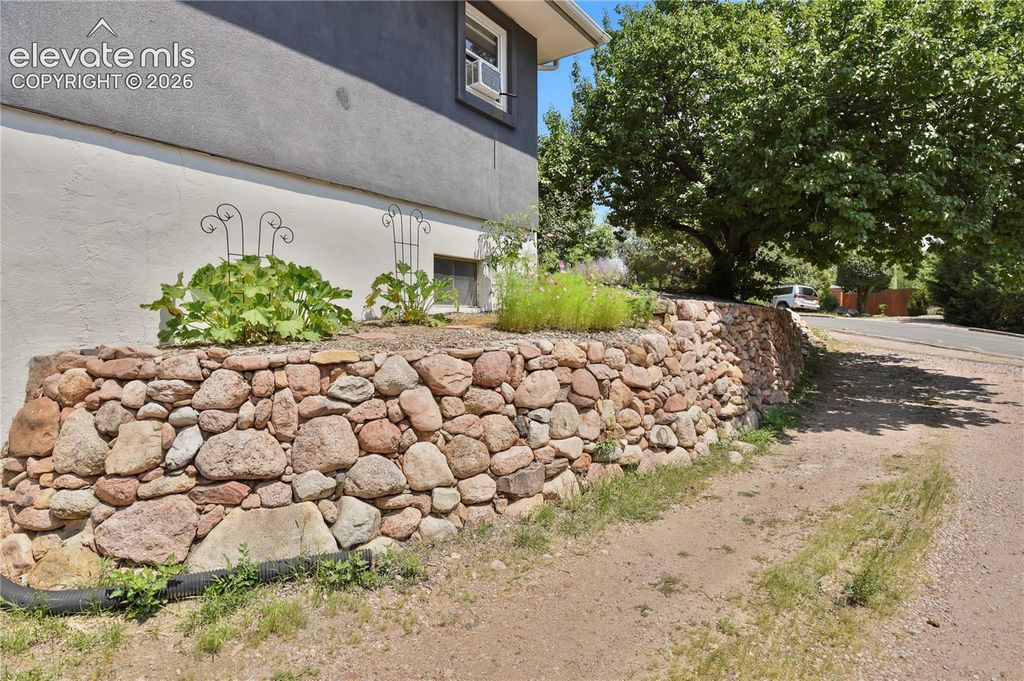 1516 Dorchester Drive, Colorado Springs, CO 80905 — photo 5