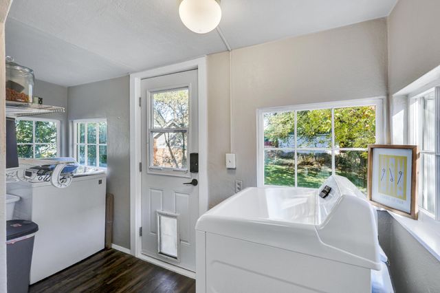 1924 W Indiana Ave, Spokane, WA 99205