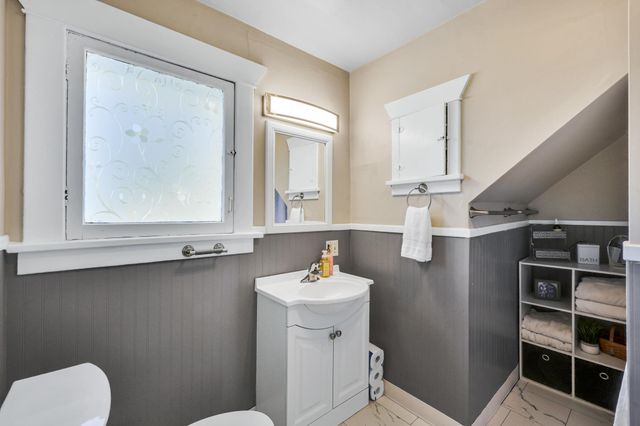 1924 W Indiana Ave, Spokane, WA 99205