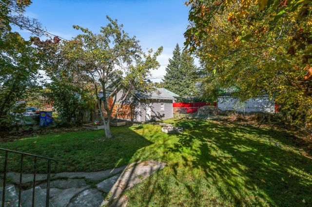 1924 W Indiana Ave, Spokane, WA 99205