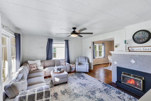 1924 W Indiana Ave, Spokane, WA 99205