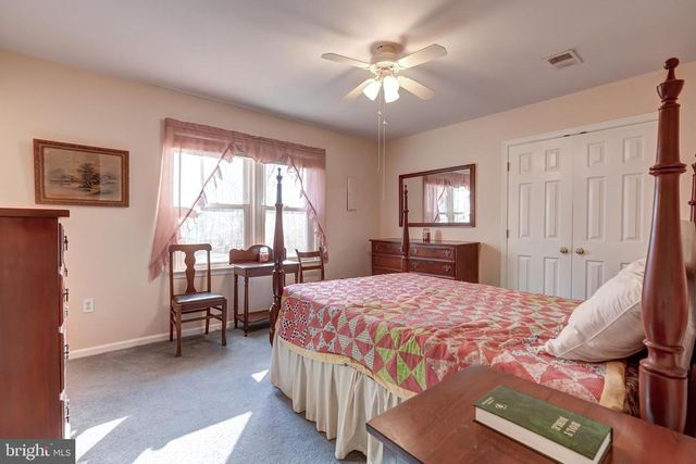 209 WALNUT WOODS DR, Louisa, VA 23093