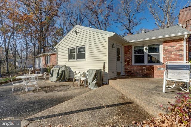 209 WALNUT WOODS DR, Louisa, VA 23093