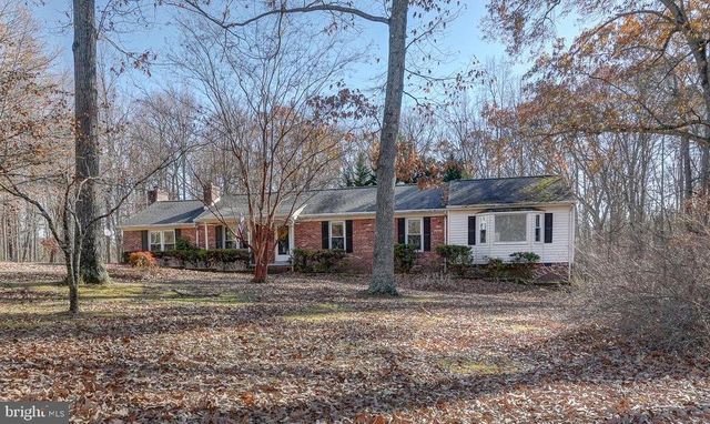 209 WALNUT WOODS DR, Louisa, VA 23093