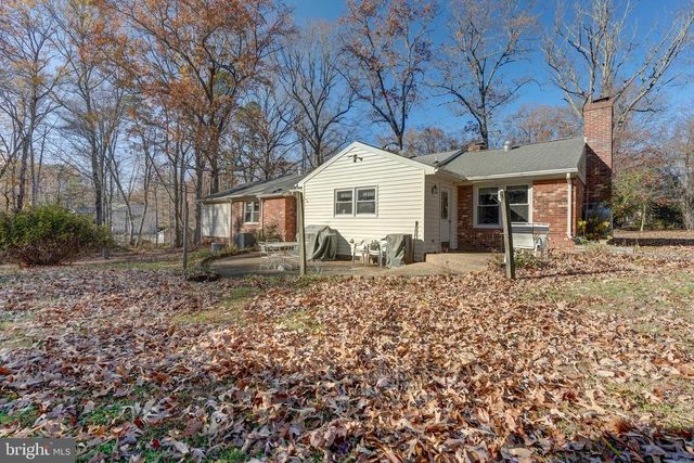 209 WALNUT WOODS DR, Louisa, VA 23093