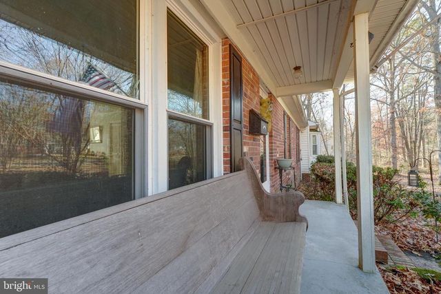 209 WALNUT WOODS DR, Louisa, VA 23093