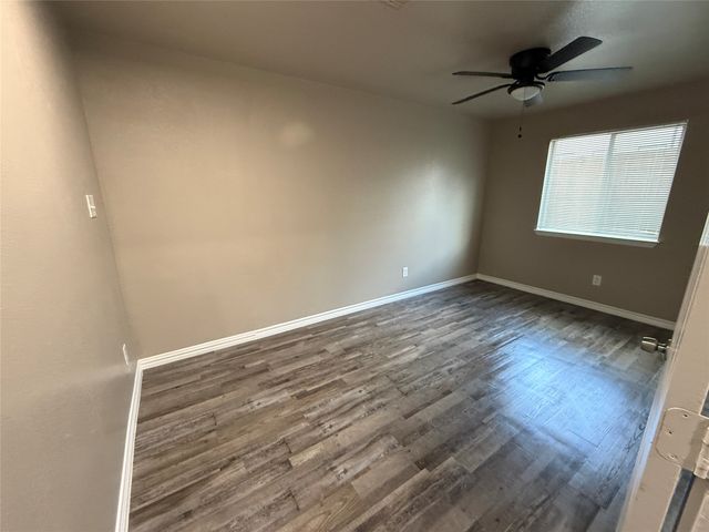 2311 Vagas Street D, Dallas, TX 75219