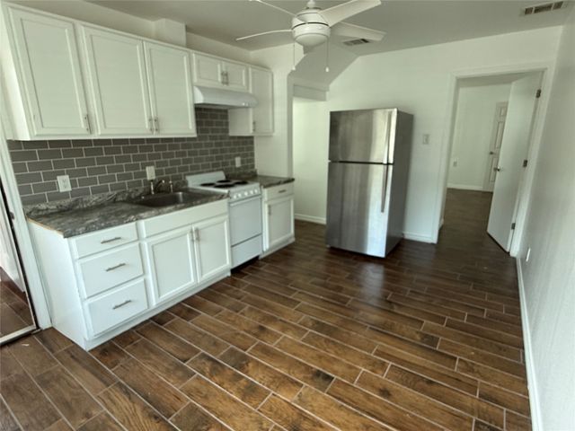 2311 Vagas Street D, Dallas, TX 75219