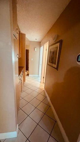 5900 Stone Bridge Ln, Bakersfield, CA 93313