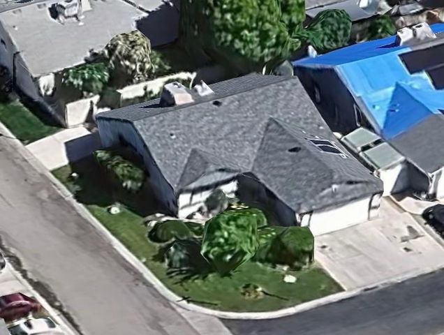 5900 Stone Bridge Ln, Bakersfield, CA 93313