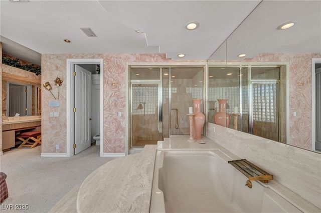 10 Innisbrook Avenue, Las Vegas, NV 89113