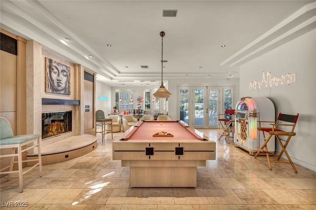 10 Innisbrook Avenue, Las Vegas, NV 89113