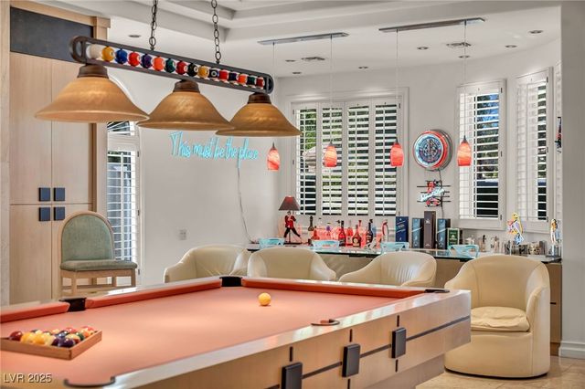 10 Innisbrook Avenue, Las Vegas, NV 89113