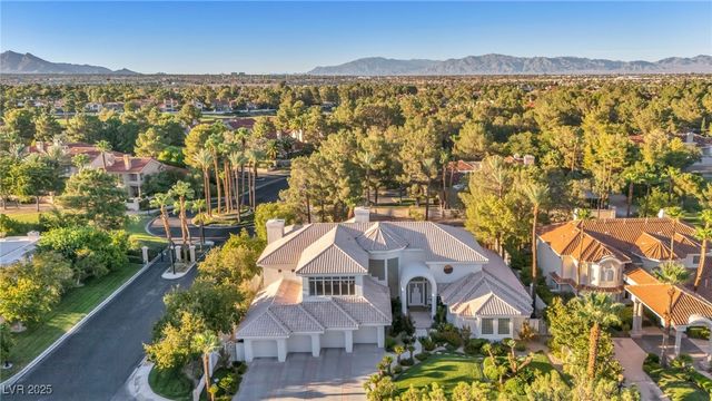 10 Innisbrook Avenue, Las Vegas, NV 89113