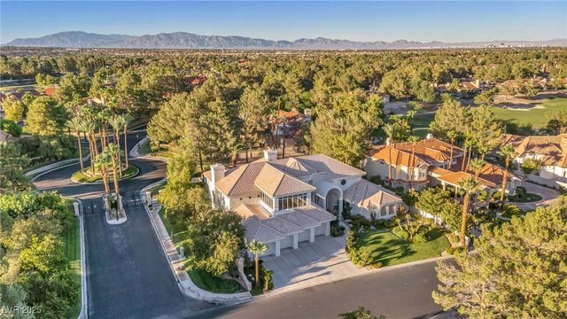 10 Innisbrook Avenue, Las Vegas, NV 89113