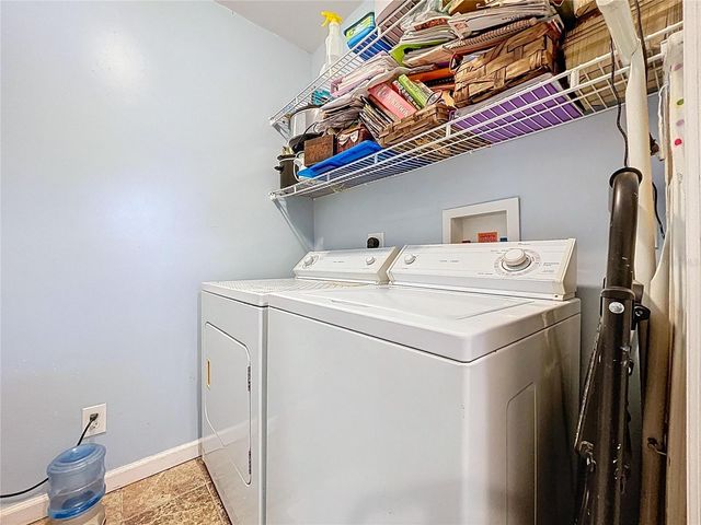 1704 HIBISCUS CIRCLE N, Oldsmar, FL 34677