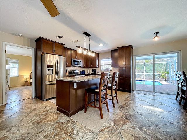 1704 HIBISCUS CIRCLE N, Oldsmar, FL 34677