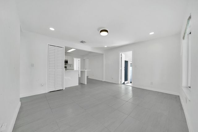1108 NE 16th Street, Fort Lauderdale, FL 33304