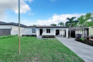 1108 NE 16th Street, Fort Lauderdale, FL 33304
