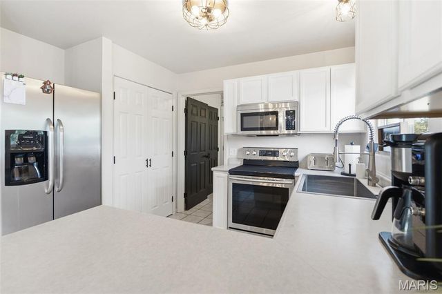 2629 Kory Drive, Columbia, IL 62236