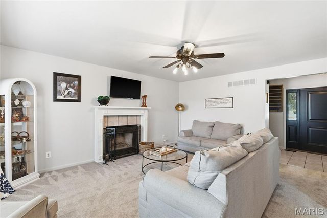 2629 Kory Drive, Columbia, IL 62236