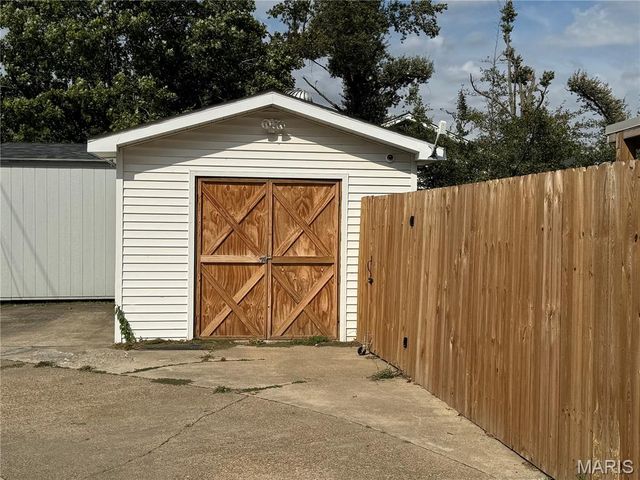 500 Virginia Street, Sikeston, MO 63801