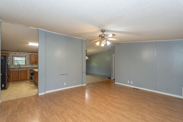 74 County Road 4400, Dayton, TX 77535