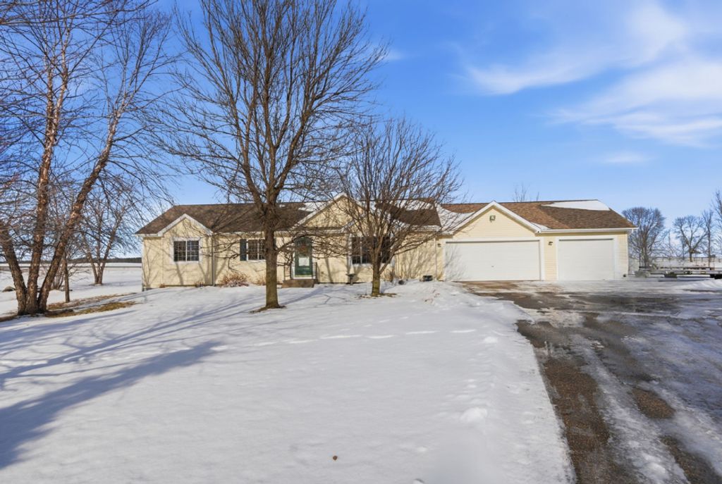 1497 142nd Street, New Richmond, WI 54017