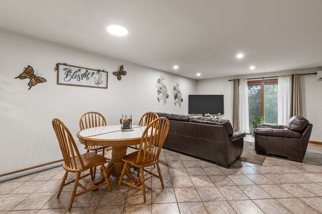 174 Lowell Rd 76, Mashpee, MA 02649