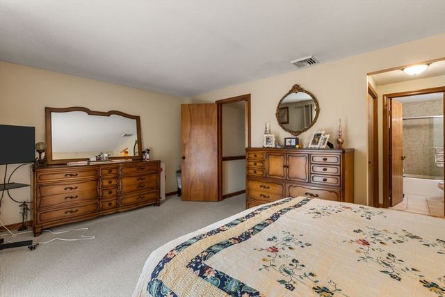 174 Lowell Rd 76, Mashpee, MA 02649