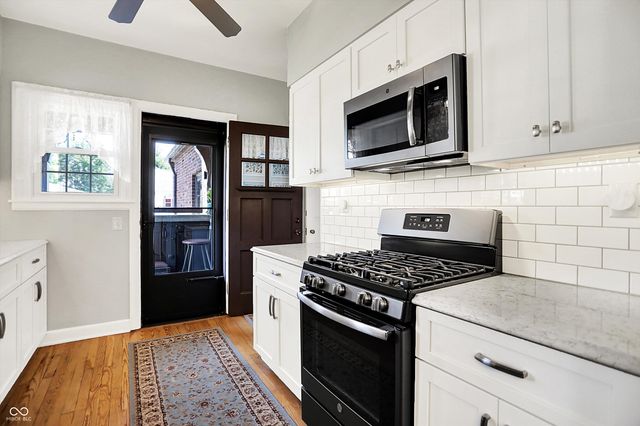 890 E Washington Street, Martinsville, IN 46151