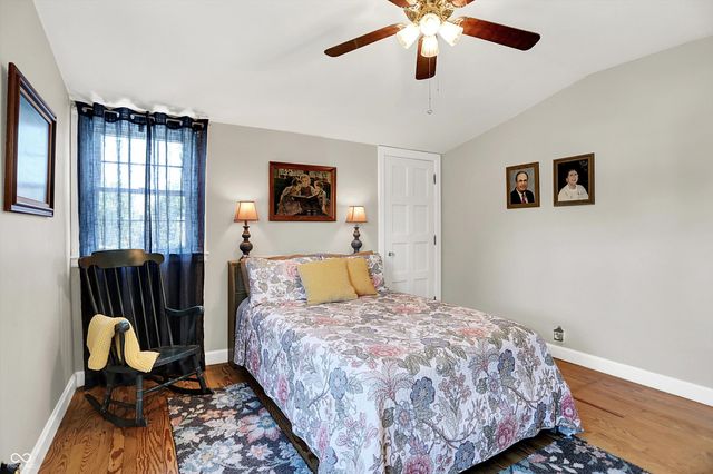 890 E Washington Street, Martinsville, IN 46151