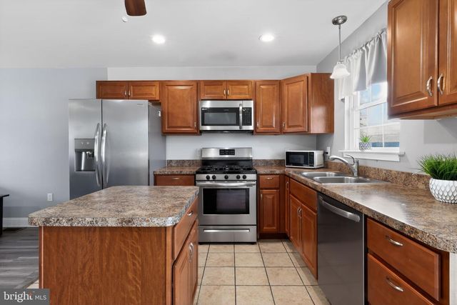 124 KARLYN DR, New Castle, DE 19720