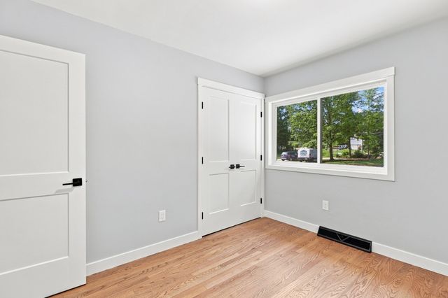 20 Wachusett Street, Leominster, MA 01453