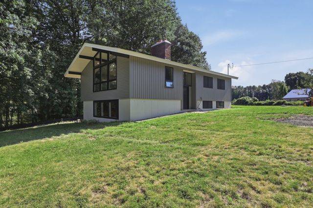 20 Wachusett Street, Leominster, MA 01453