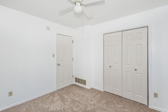 104-3 E GREEN MEADOWS RD, Columbia, MO 65203