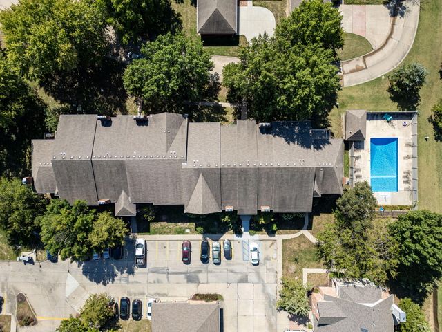 104-3 E GREEN MEADOWS RD, Columbia, MO 65203