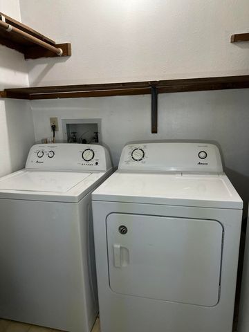 104-3 E GREEN MEADOWS RD, Columbia, MO 65203