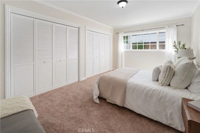 23555 Neargate, Newhall, CA 91321