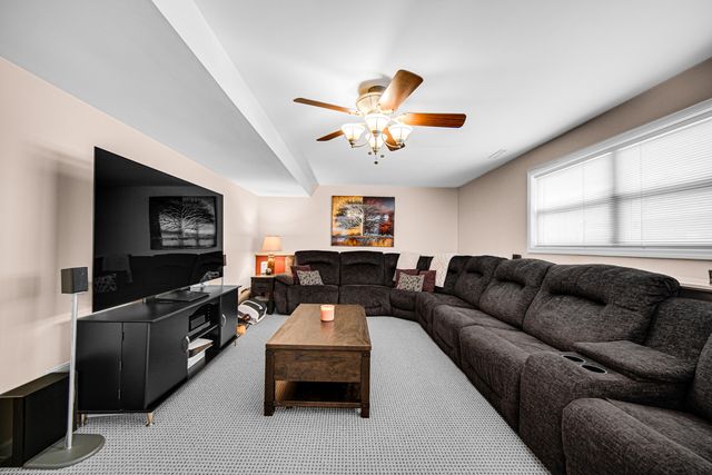 500 Countryshire Court, Griffith, IN 46319