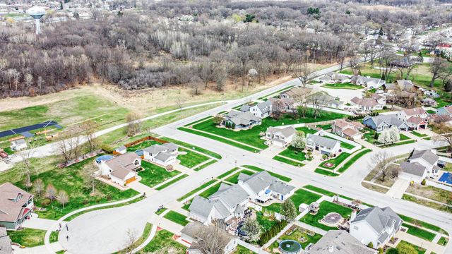 500 Countryshire Court, Griffith, IN 46319