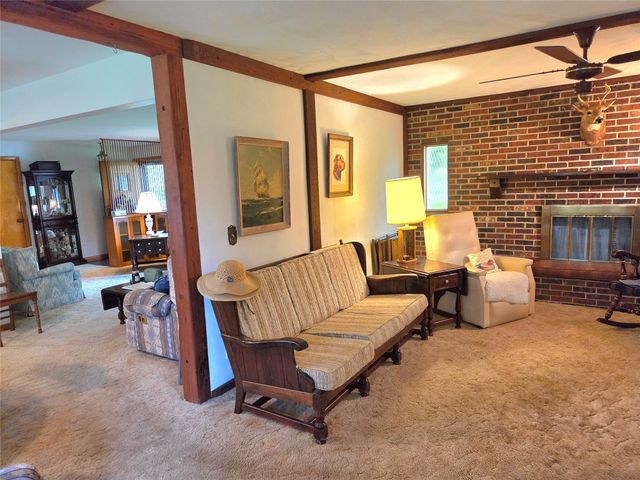 5644 LAKE PLEASANT Road, Erie, PA 16509
