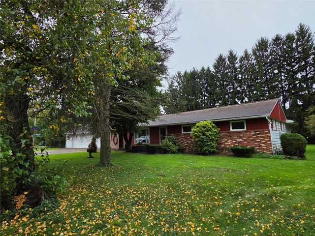 5644 LAKE PLEASANT Road, Erie, PA 16509