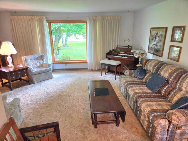 5644 LAKE PLEASANT Road, Erie, PA 16509