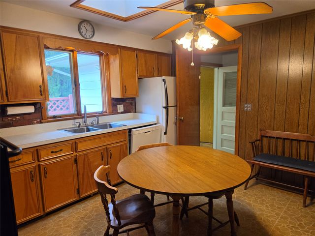 5644 LAKE PLEASANT Road, Erie, PA 16509