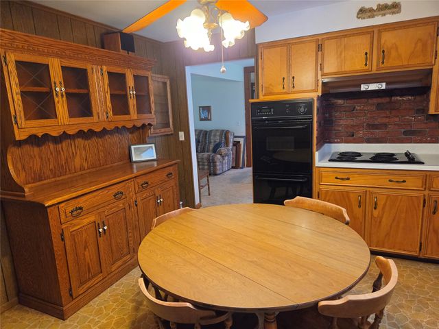 5644 LAKE PLEASANT Road, Erie, PA 16509