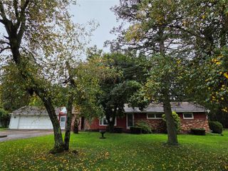 5644 LAKE PLEASANT Road, Erie, PA 16509